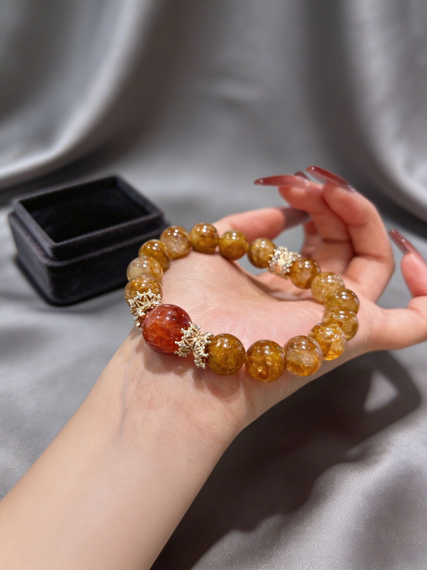 "Honey Flame & Golden Feast" — Premium Yellow & Red Hematoid Quartz Vintage Single-Loop Bracelet
